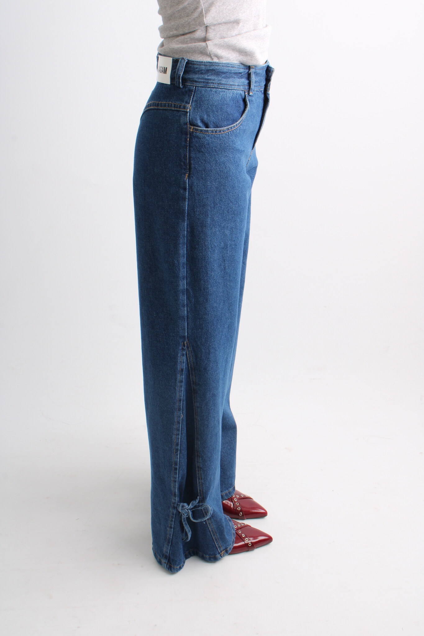 Laagam Jada Relaxed Jeans