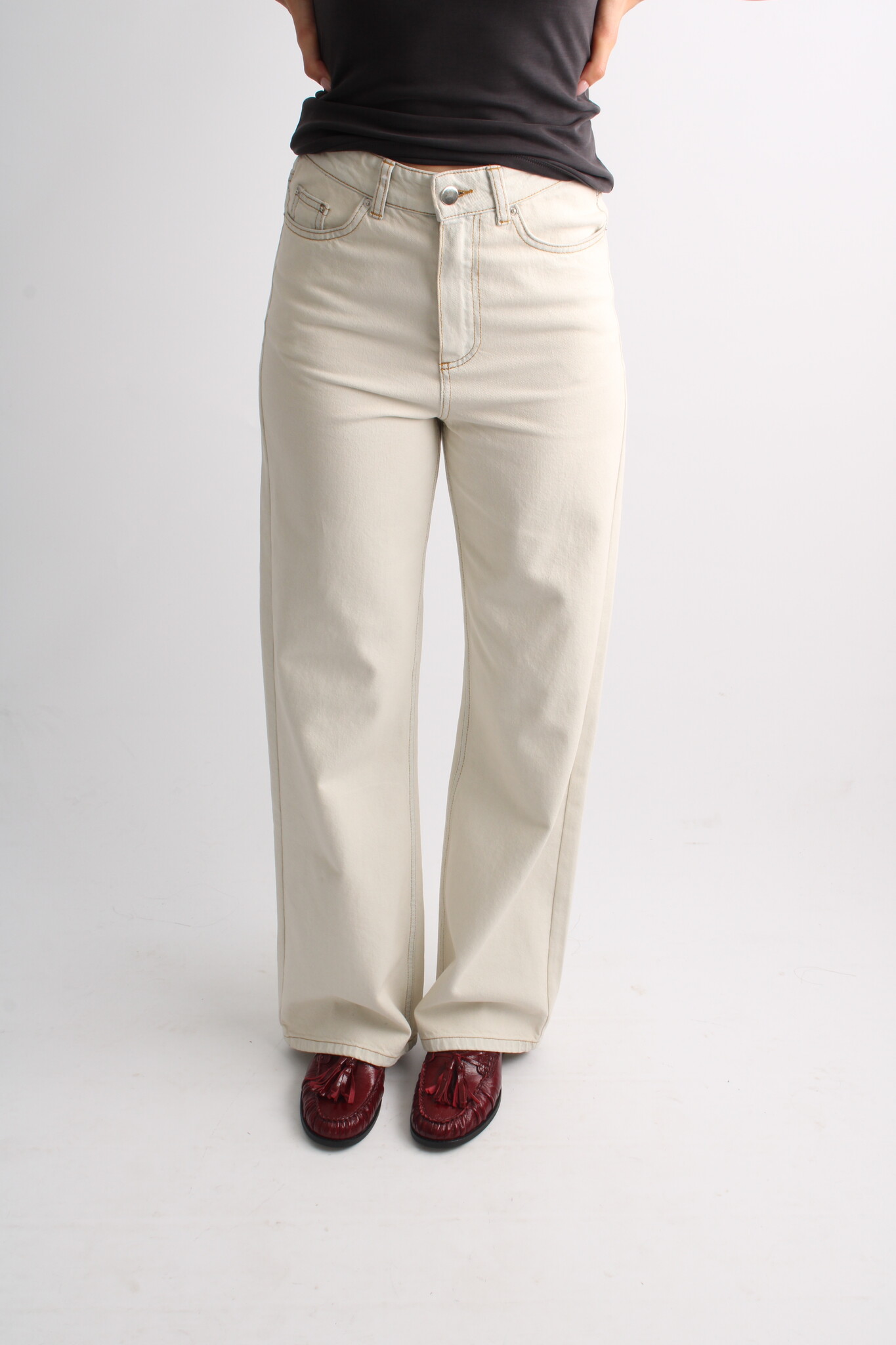 DAY Cai Bleached Jeans