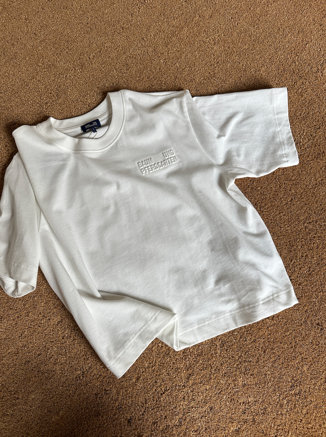 Baum Und Pferdgarten Jiana T-Shirt