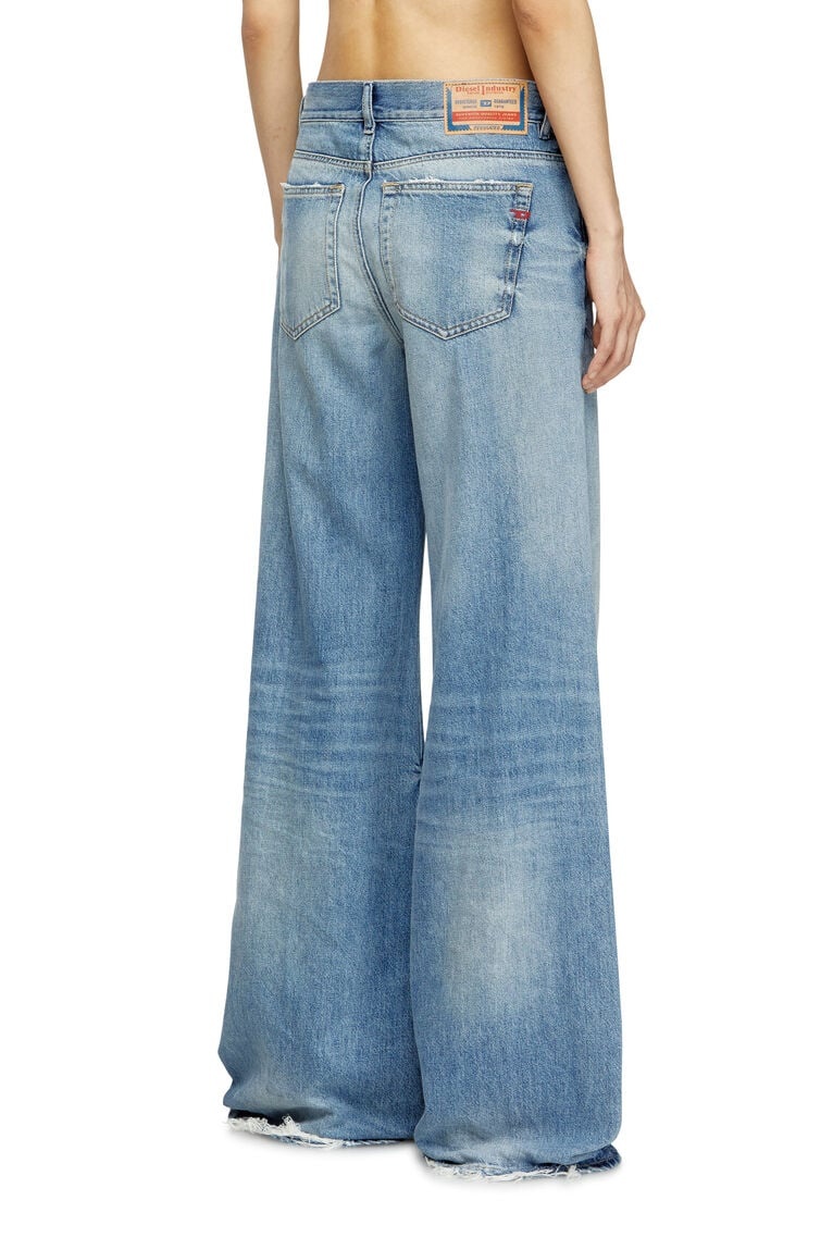 Diesel Women 1978 D-AKEMI Jeans