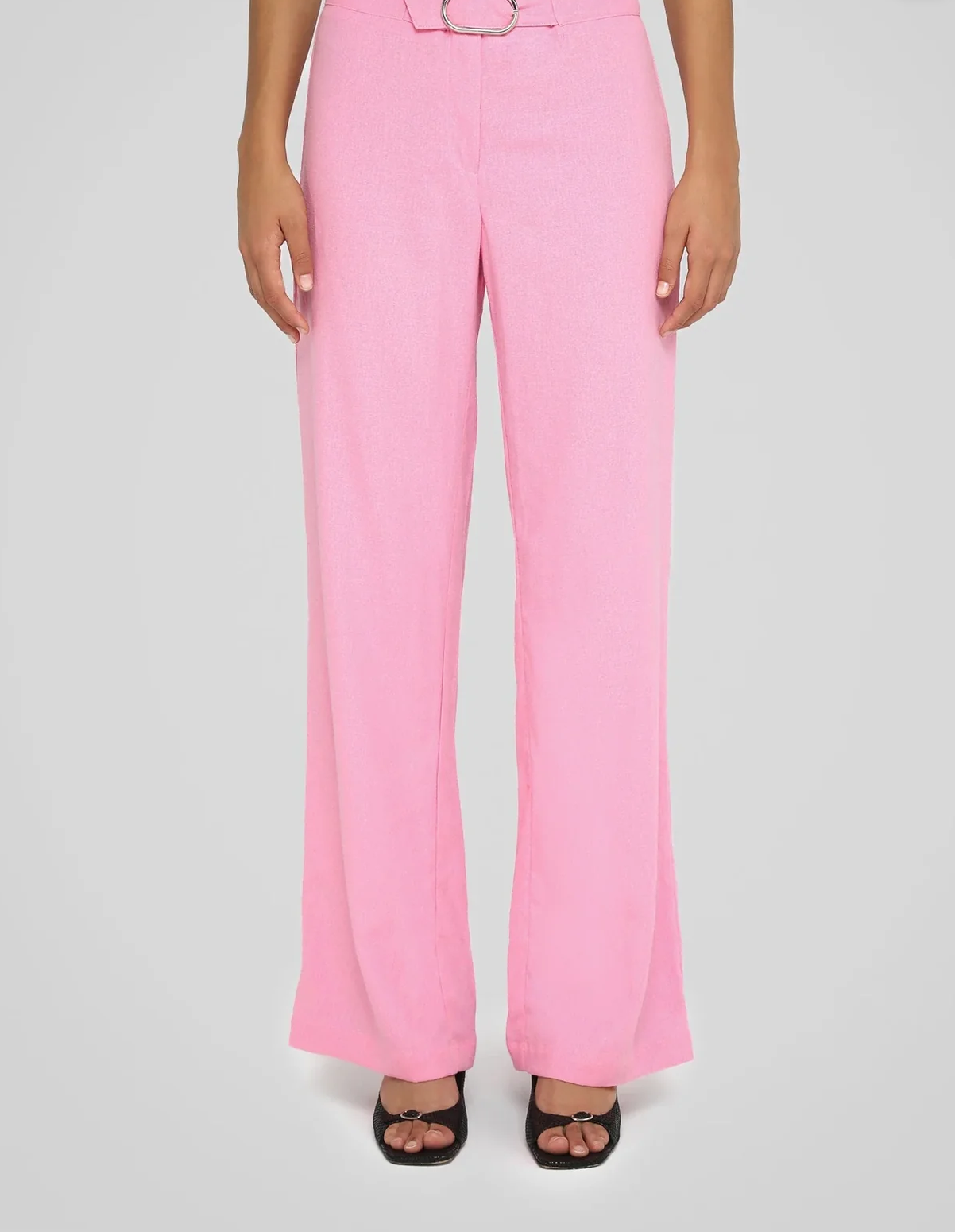 Laagam Beso Linen Trousers