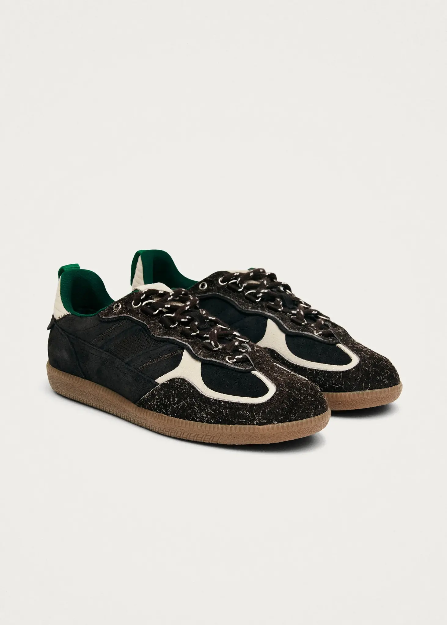 Alohas Trek Leather Sneakers