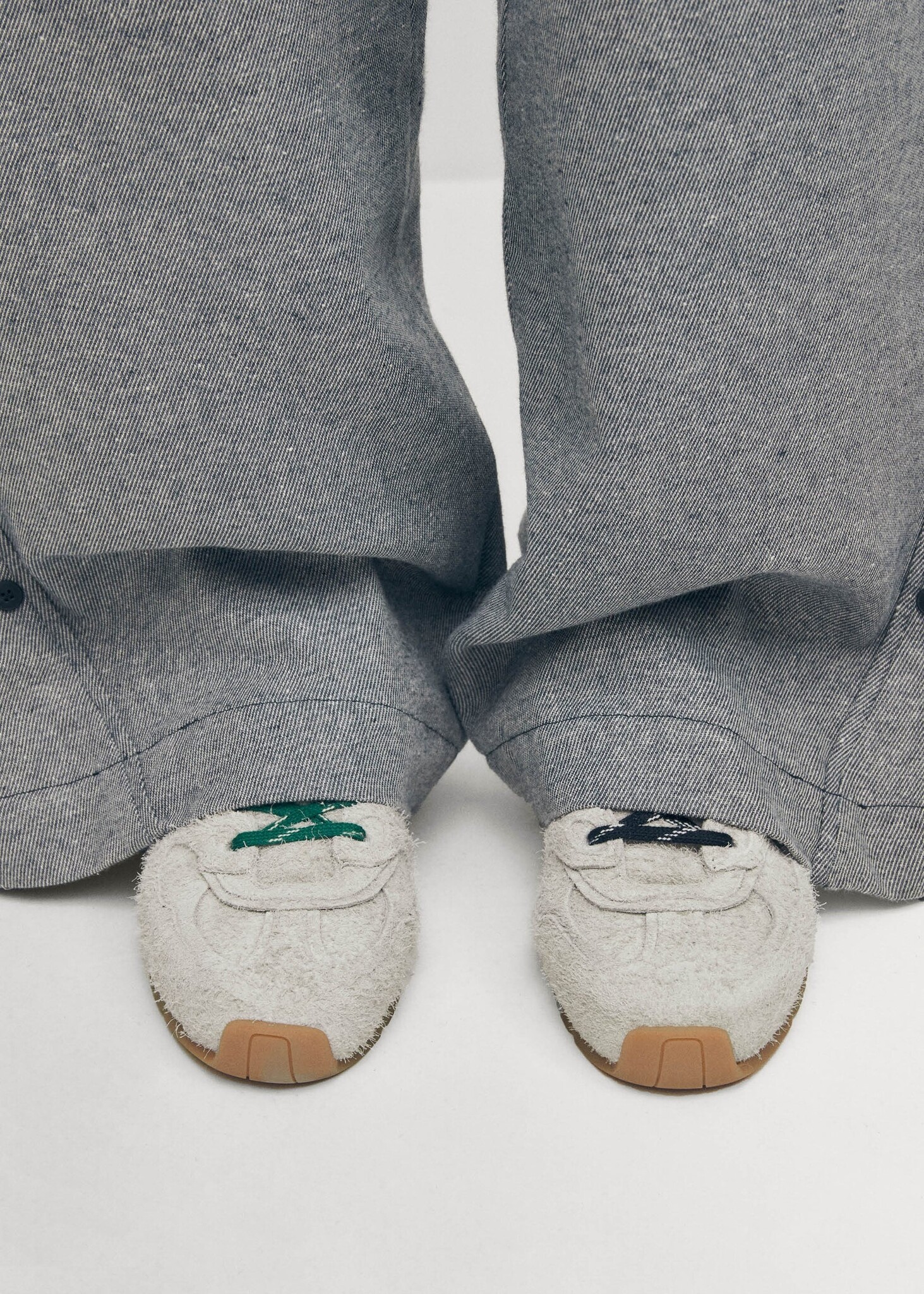 Alohas Suede Fuzzy Leather Sneakers