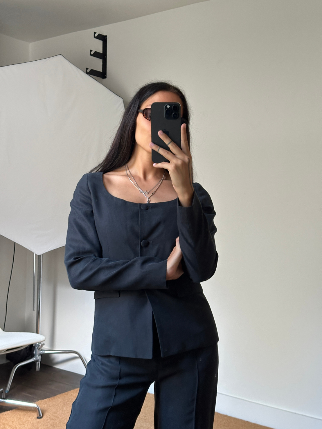 Remain Open Neck Fitted Blazer