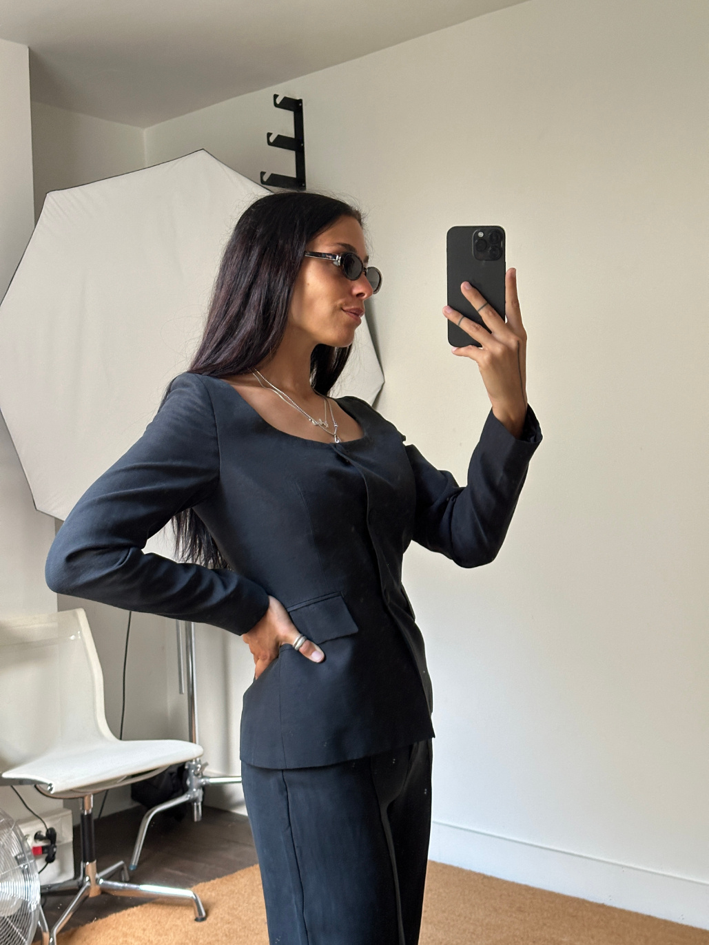 Remain Open Neck Fitted Blazer