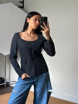 Remain Open Neck Fitted Blazer