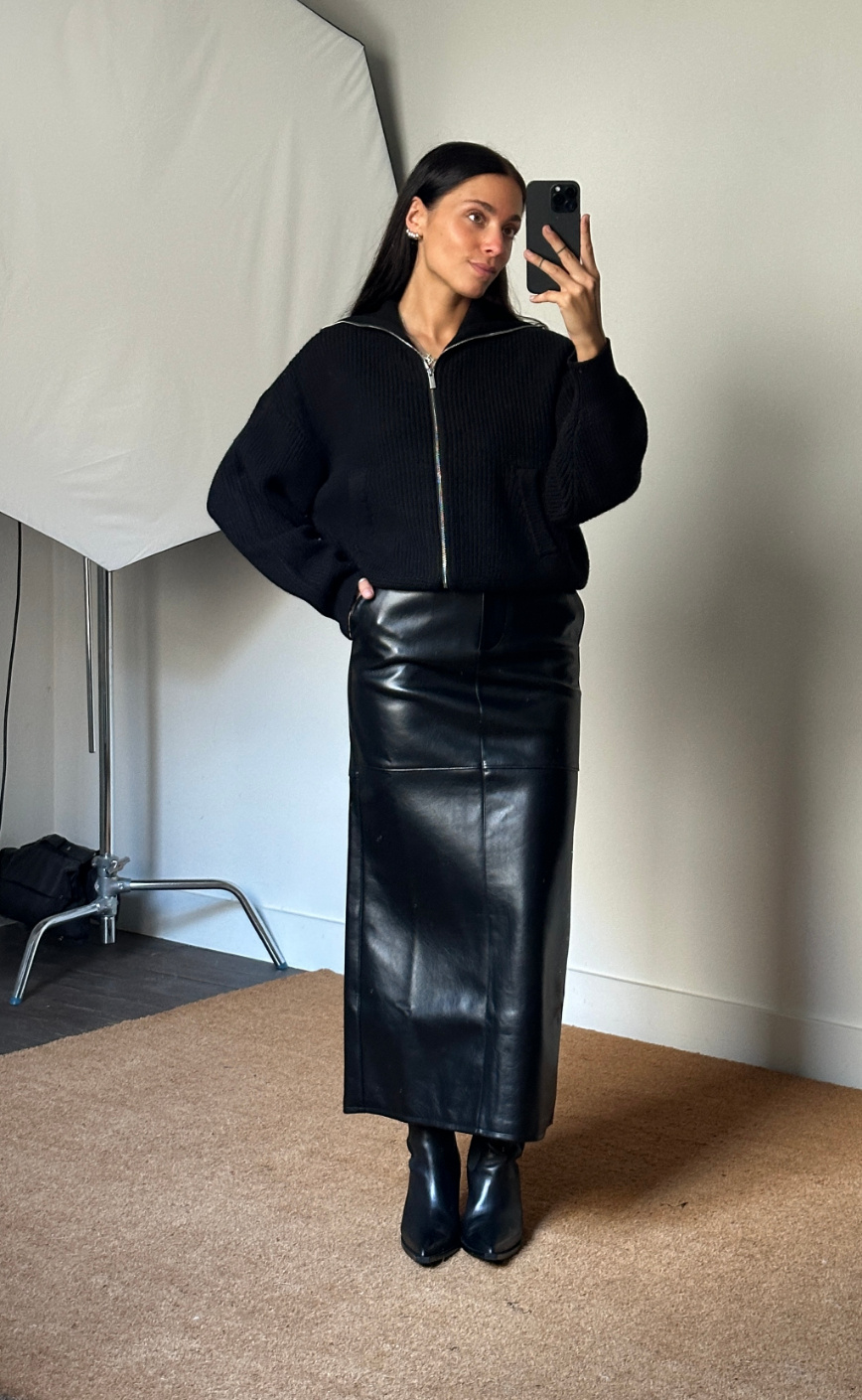 Remain Cropped Zipper Cardigan