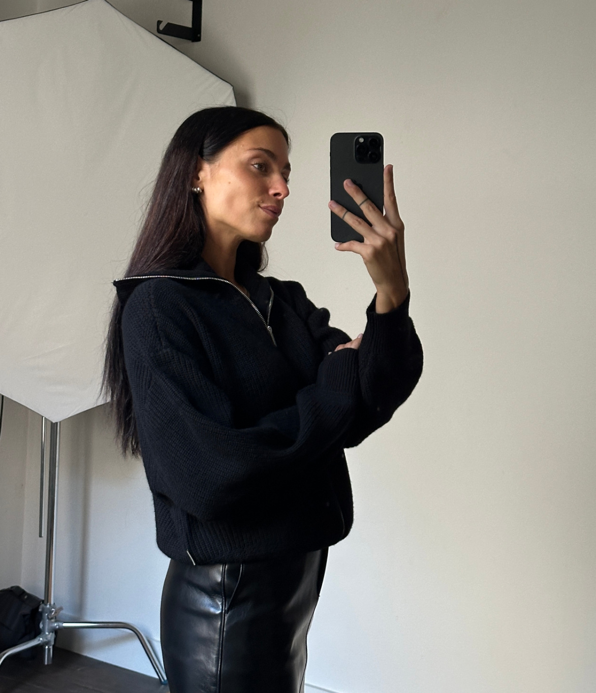 Remain Cropped Zipper Cardigan