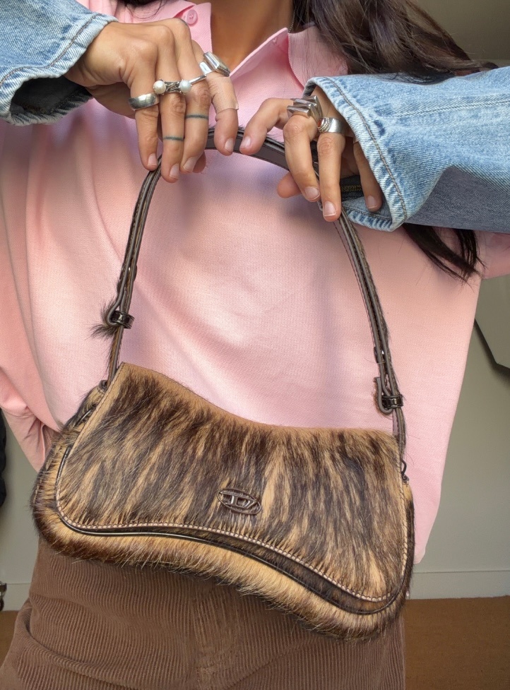 DIESEL RUNWAY Play Clutch Cow Leather Bag