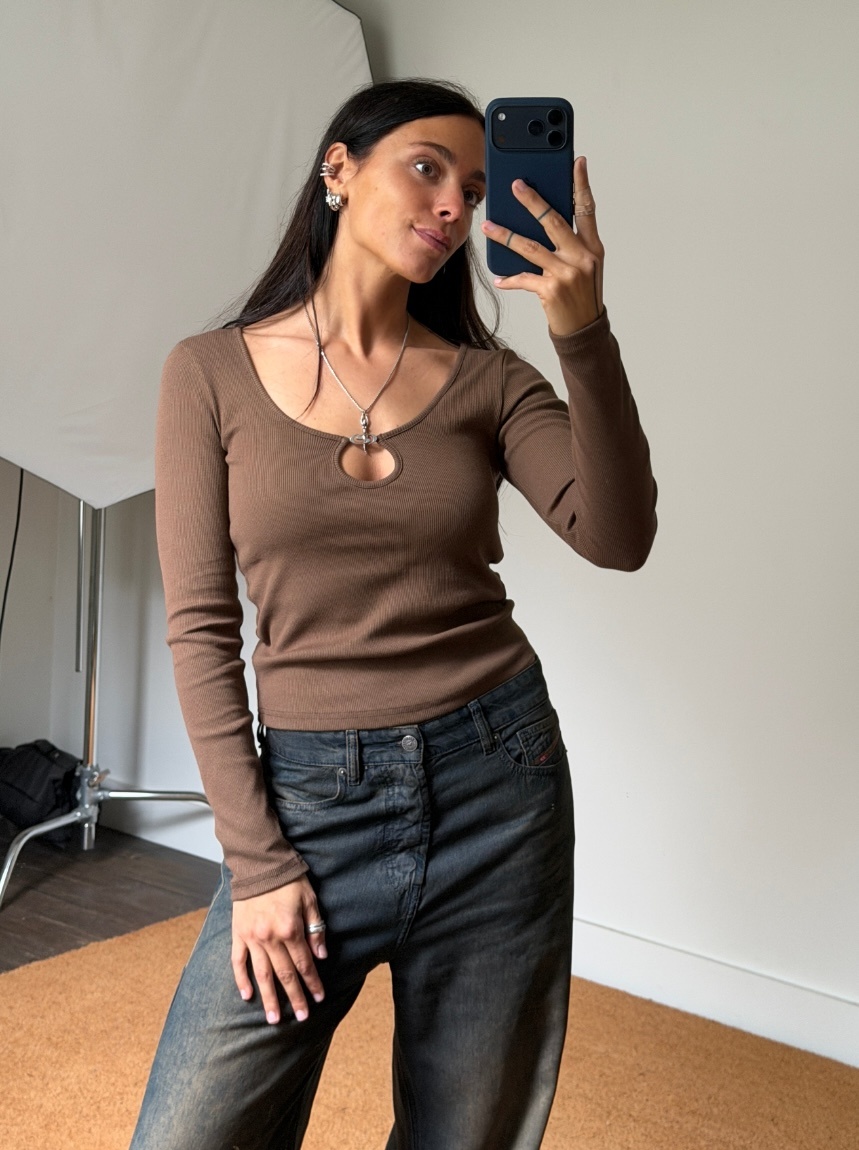 Résumé Lucy Longsleeve