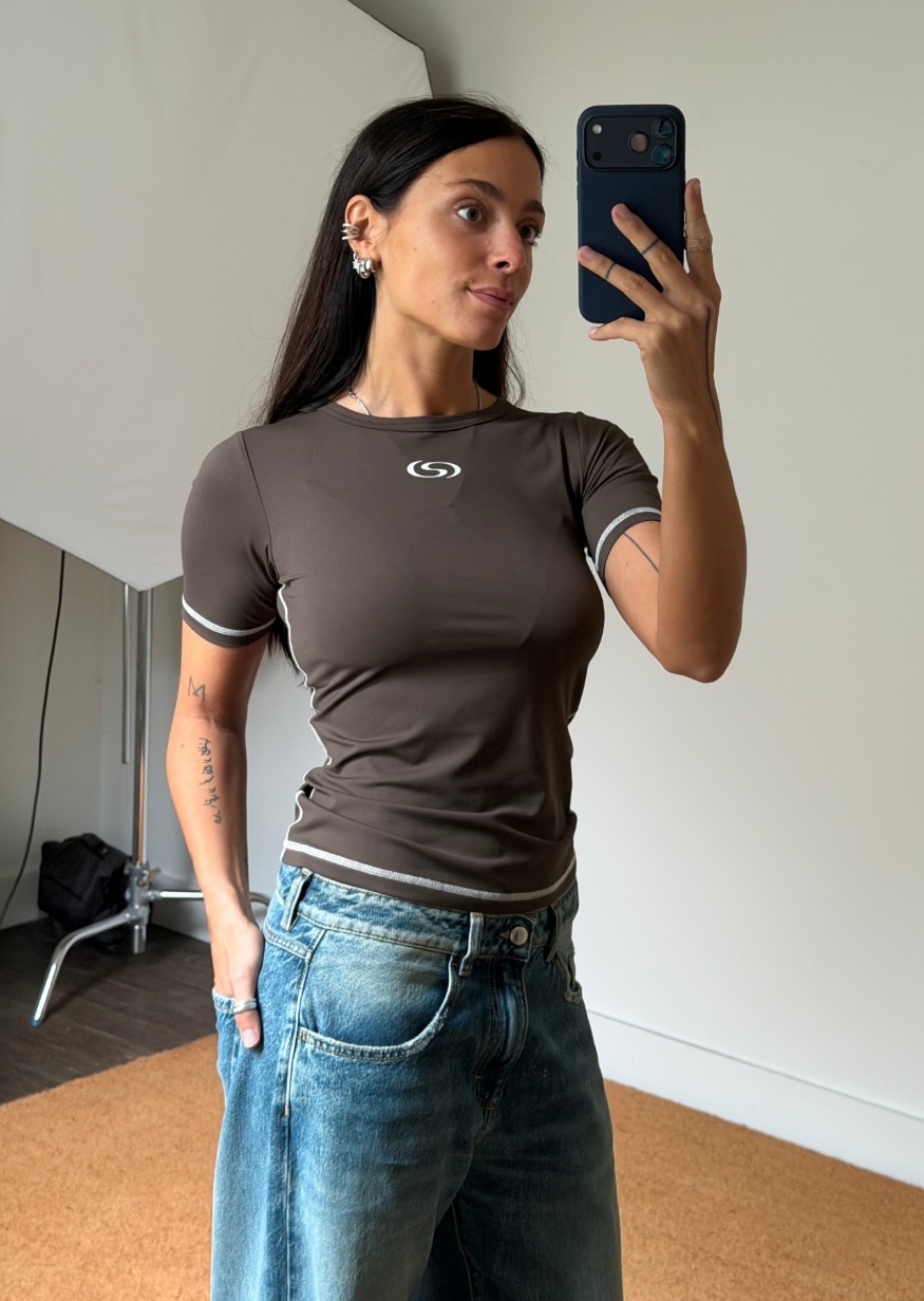 Résumé Ava T-Shirt