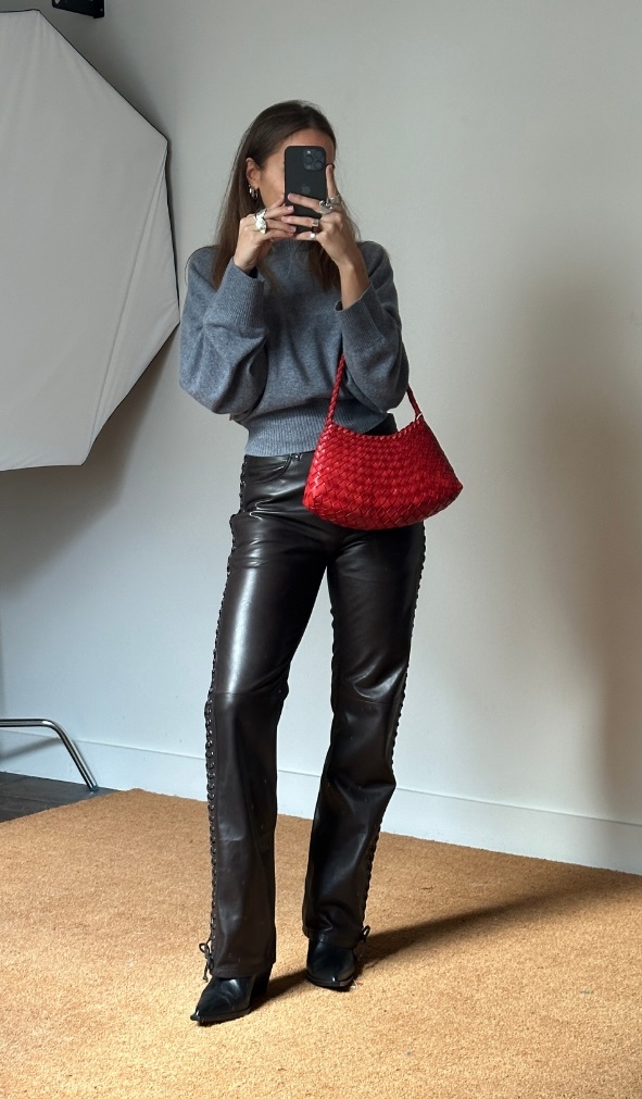 Remain Bat Sleeve Crewneck