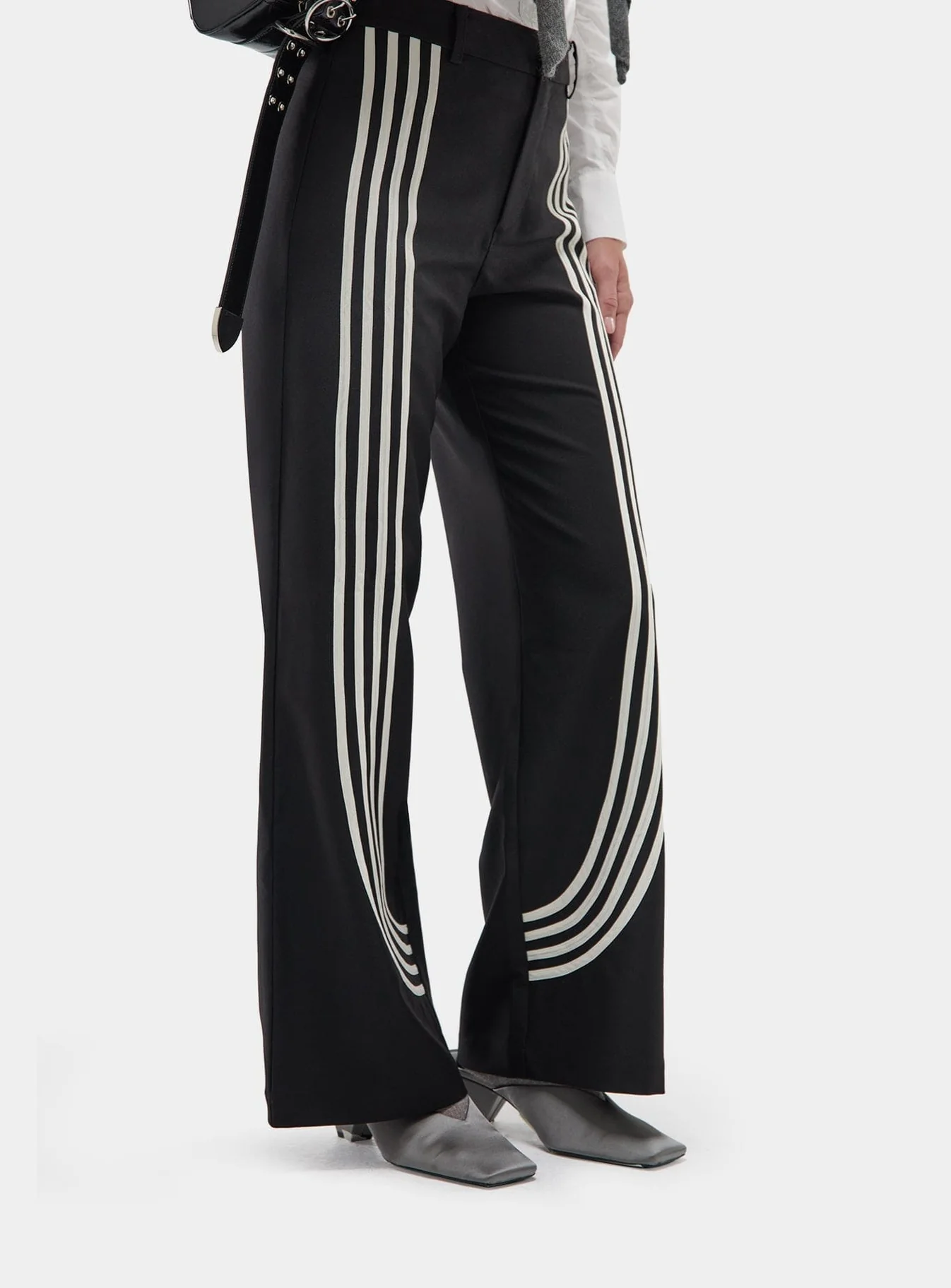 Laagam Zion Trousers