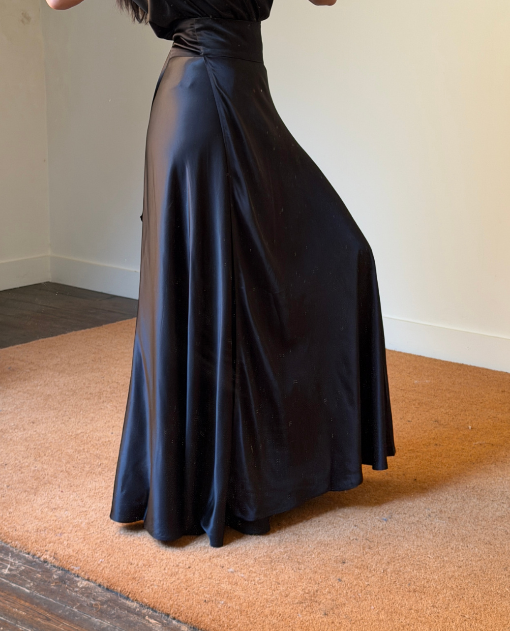 Viveh Hazel Wrap Skirt