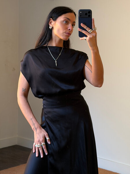 Viveh Adhara Satin Top