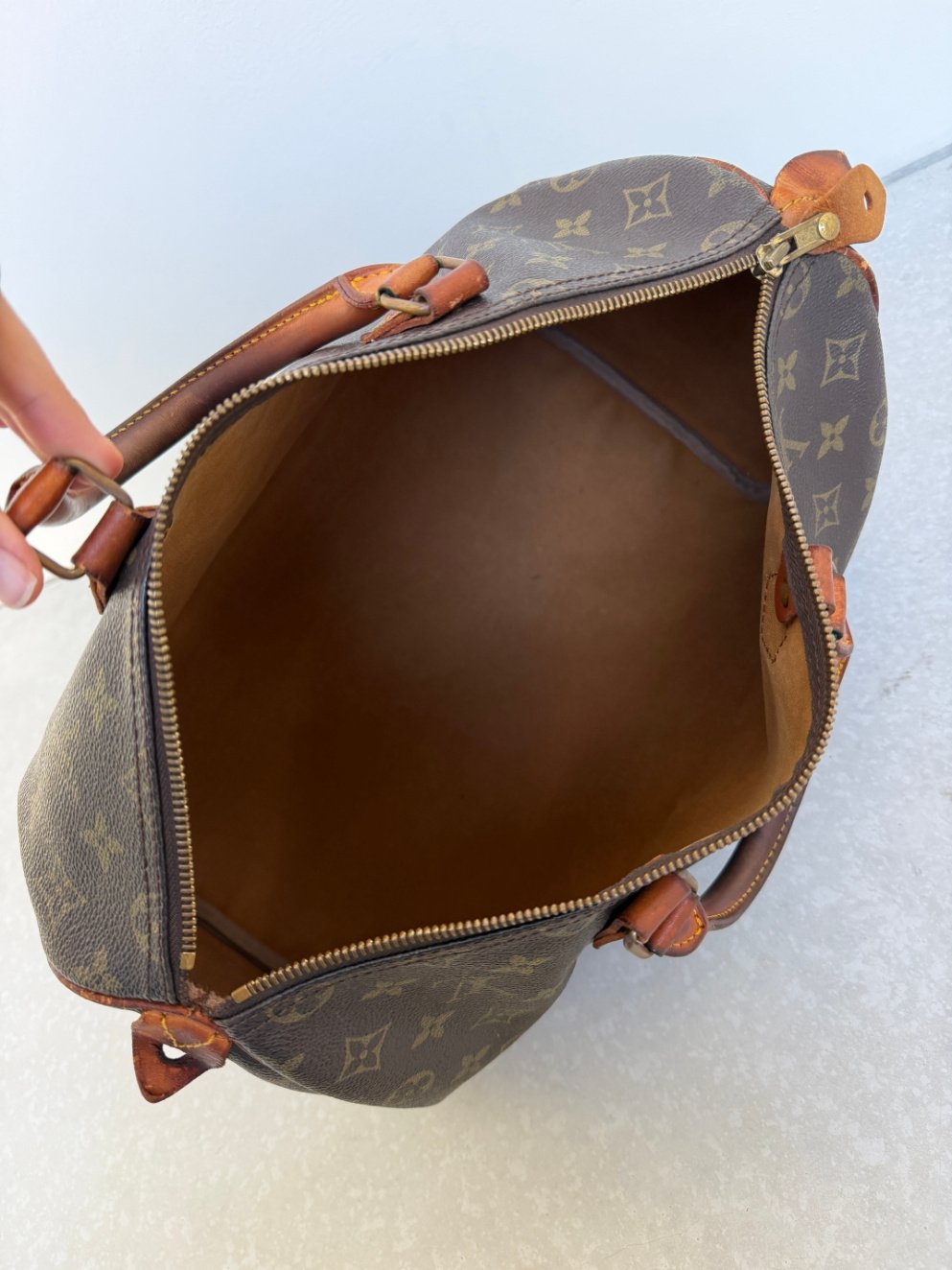 RR ARCHIVE Louis Vuitton Speedy 35 Bag