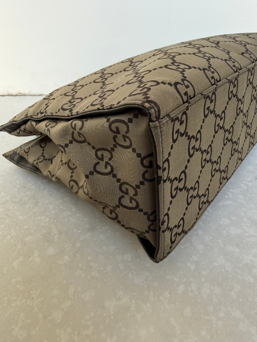 RR ARCHIVE Gucci Bamboo Canvas Handbag