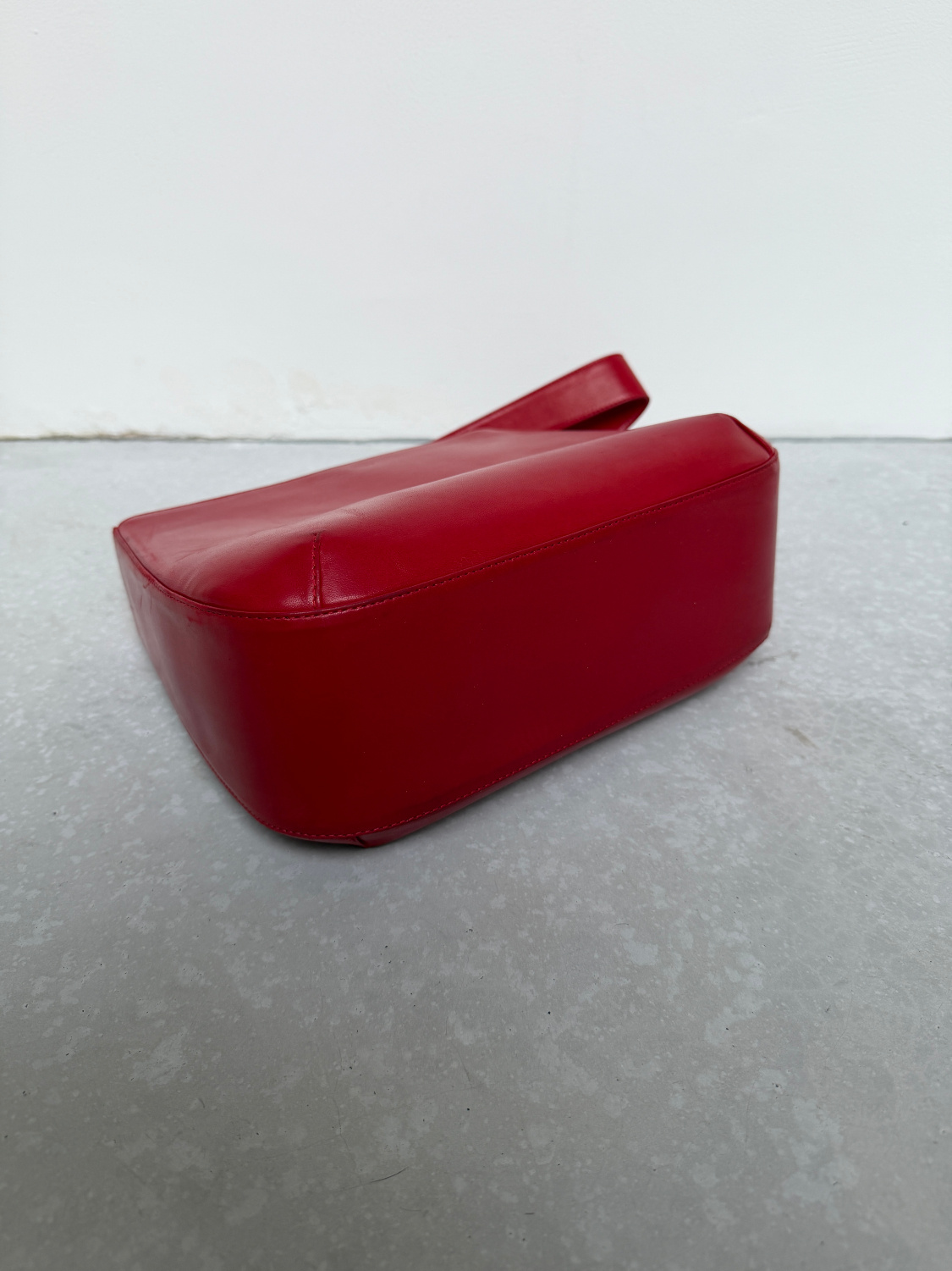 RR ARCHIVE Christian Dior Lambskin Shoulder Bag