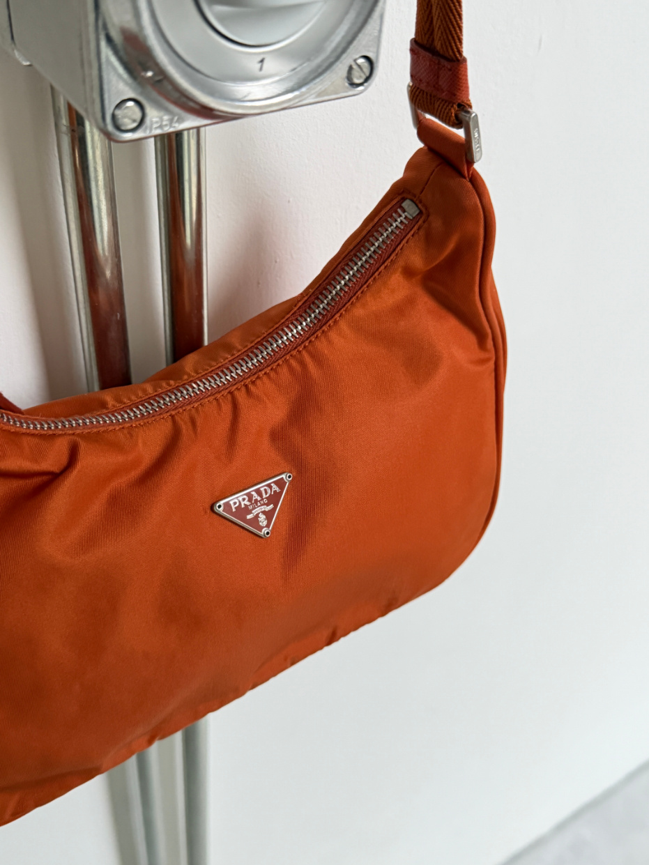 RR ARCHIVE Prada Nylon Re-Edition Bag