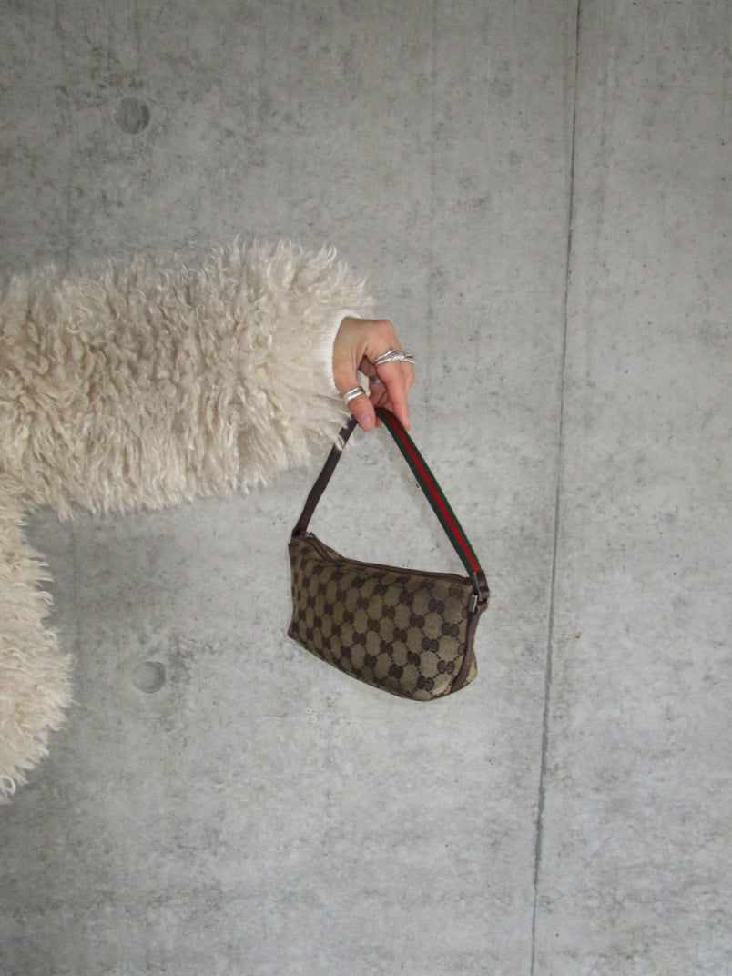 RR ARCHIVE Gucci GG Canvas Boat Mini Bag