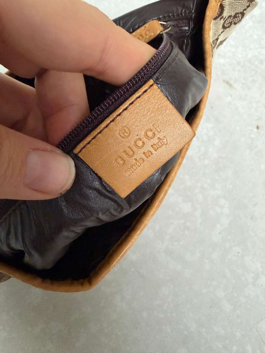 RR ARCHIVE Gucci GG Jackie Supreme Canvas Bag