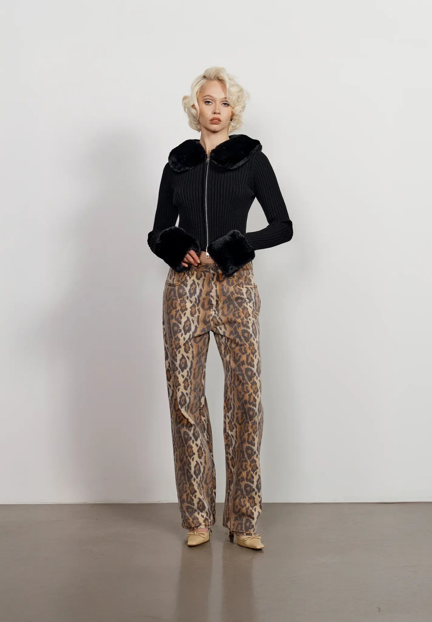 House of Sunny Peggy Zipper Cardigan