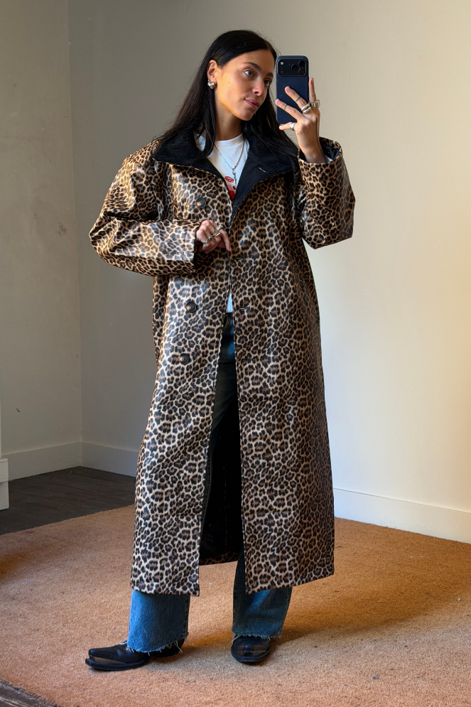 Résumé Kennedy Coat