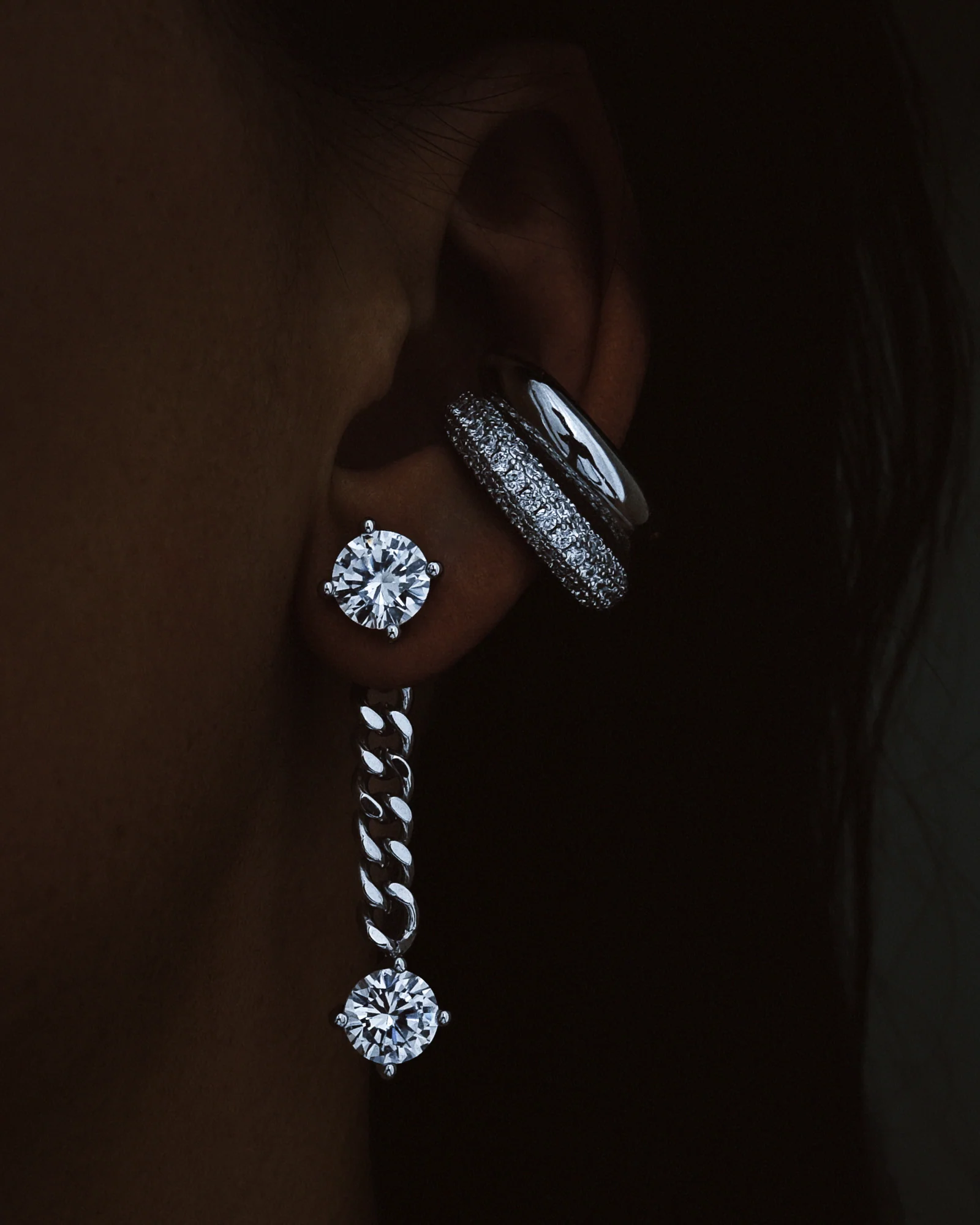 Billion Avenue Chunky Diamond Kos Earcuff