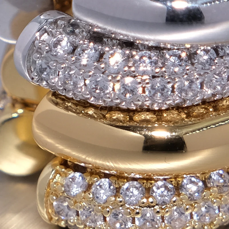 Billion Avenue Chunky Diamond Kos Earcuff