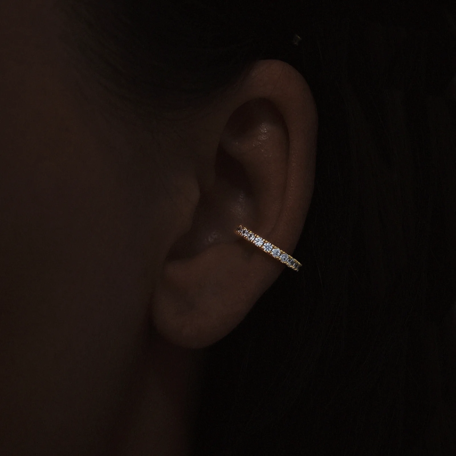 Billion Avenue Classic Diamond Earcuff