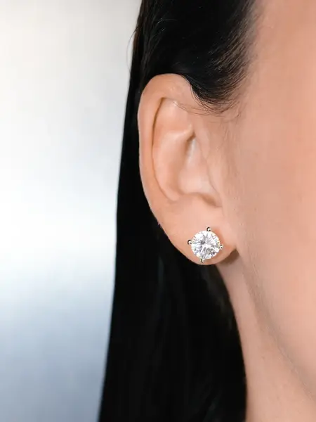 Billion Avenue Crystal Diamond Earstud