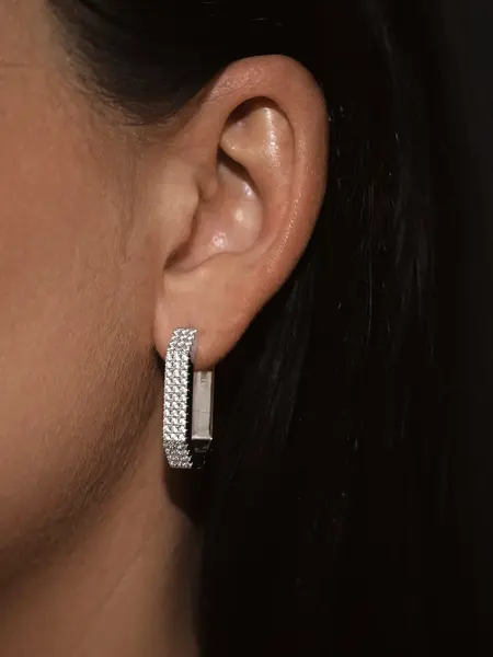 Billion Avenue Octa Max Short Diamond Earring
