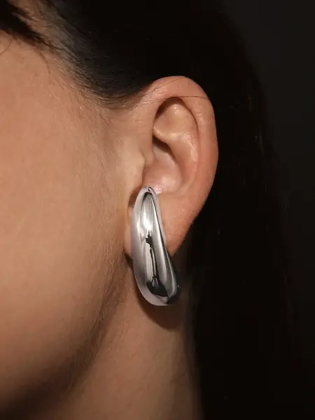 Billion Avenue Bulb Earstud