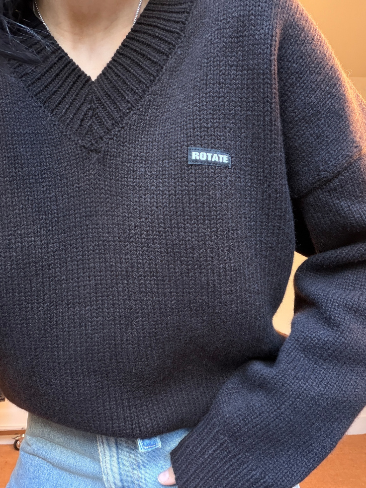 Rotate V-Neck Knit
