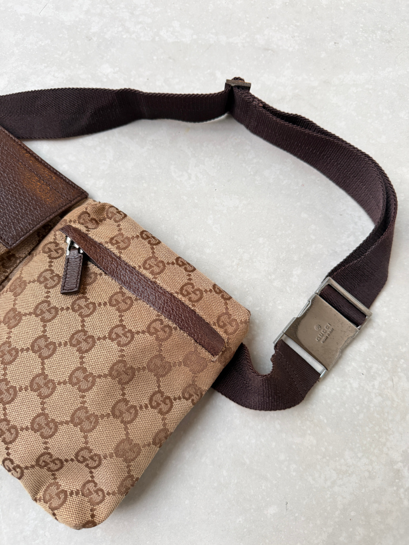 RR ARCHIVE Gucci GG Canvas Belt Bag