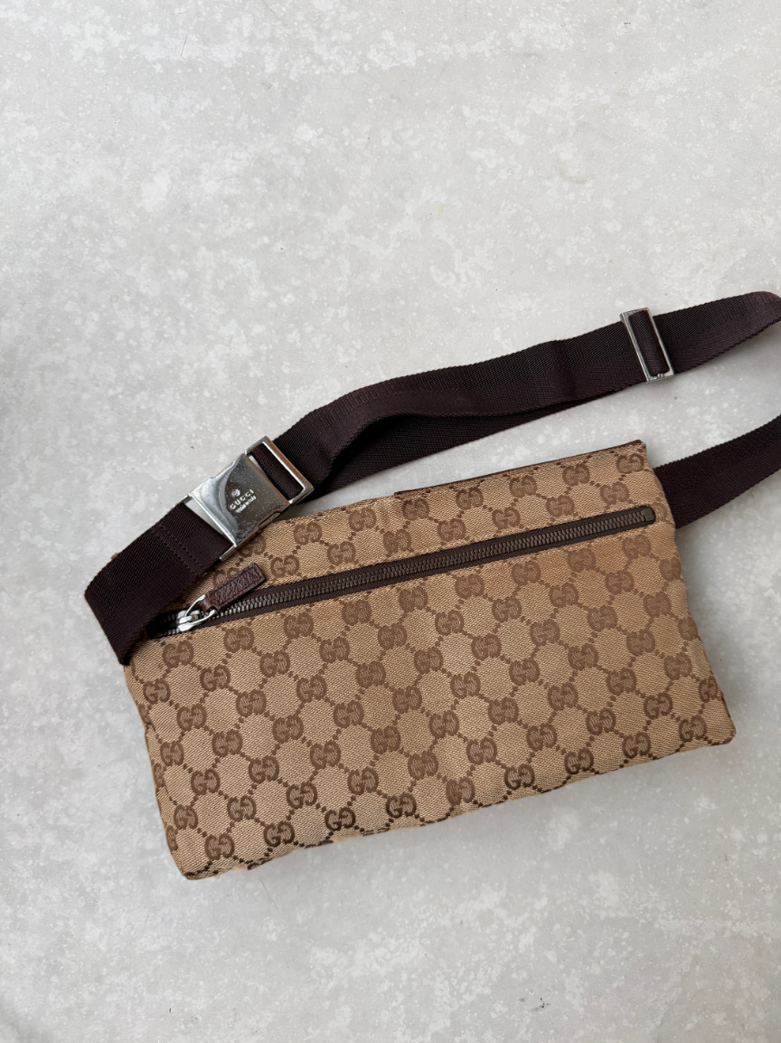 RR ARCHIVE Gucci GG Canvas Belt Bag