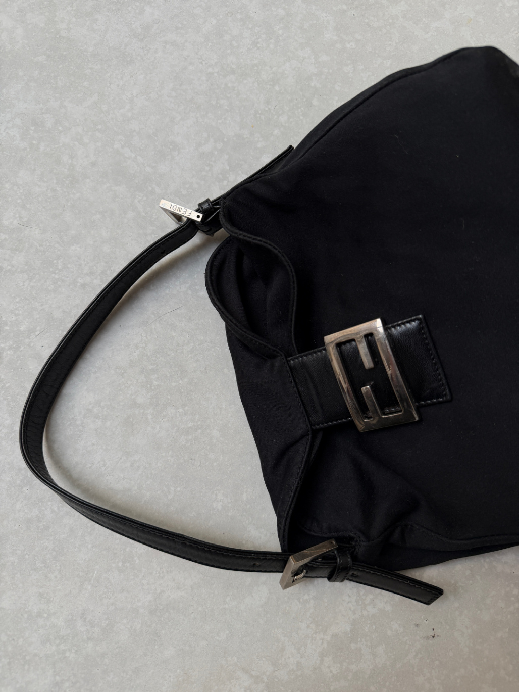 RR ARCHIVE Fendi Mamma Baguette Canvas