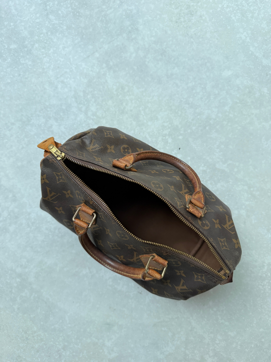 RR ARCHIVE Louis Vuitton Speedy 30