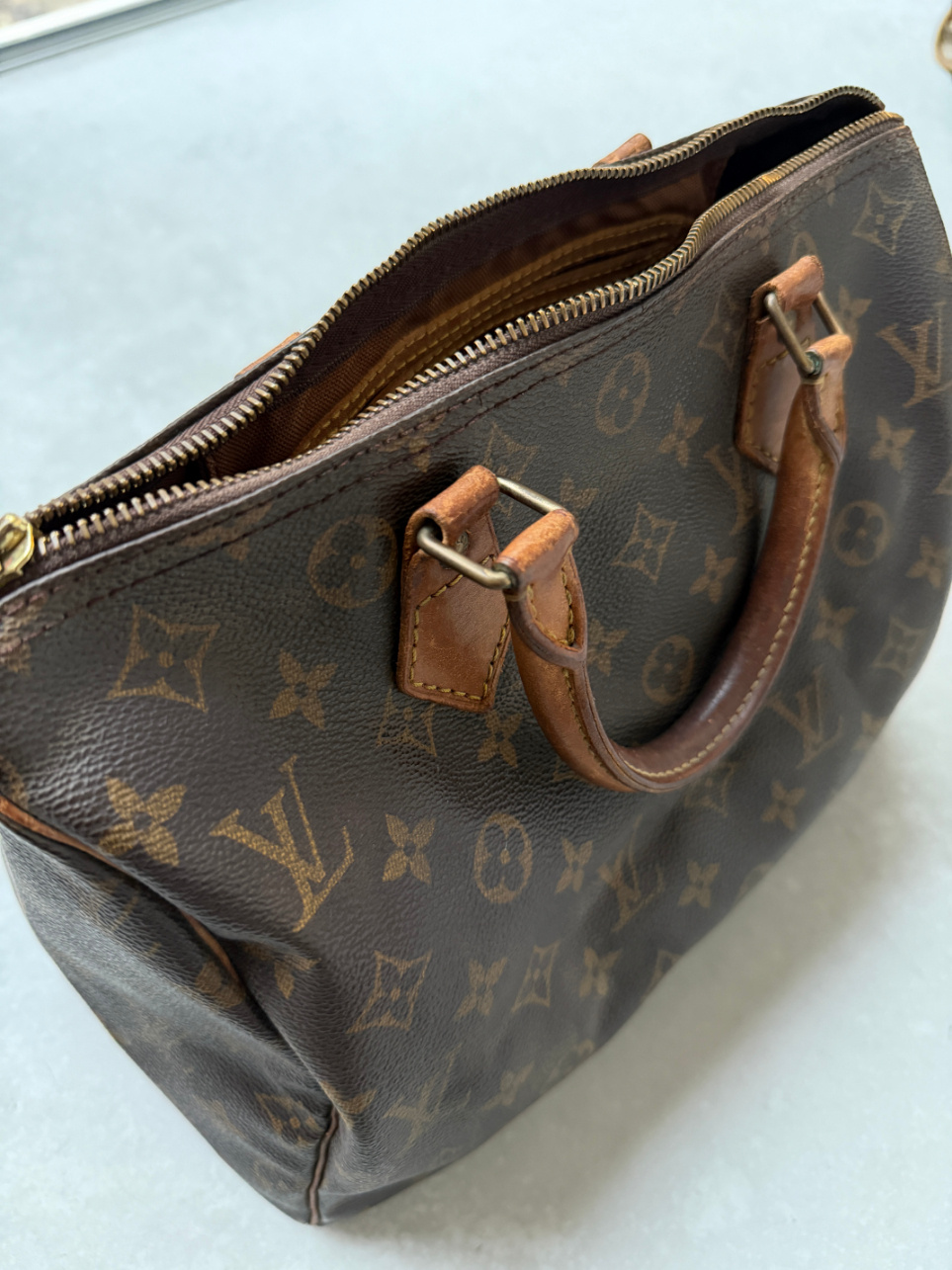 RR ARCHIVE Louis Vuitton Speedy 30