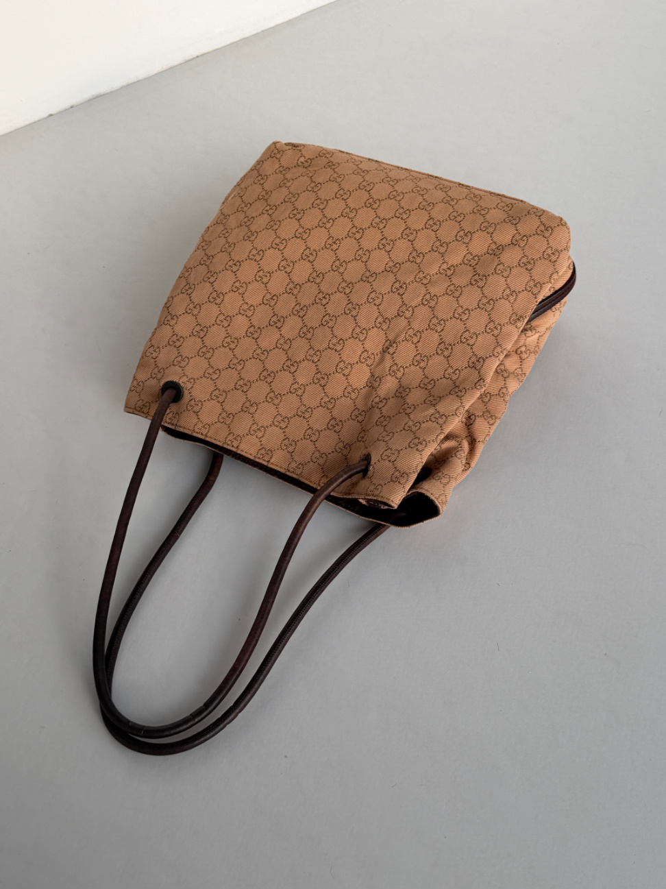 RR ARCHIVE Gucci GG Canvas Gifford Tote Bag