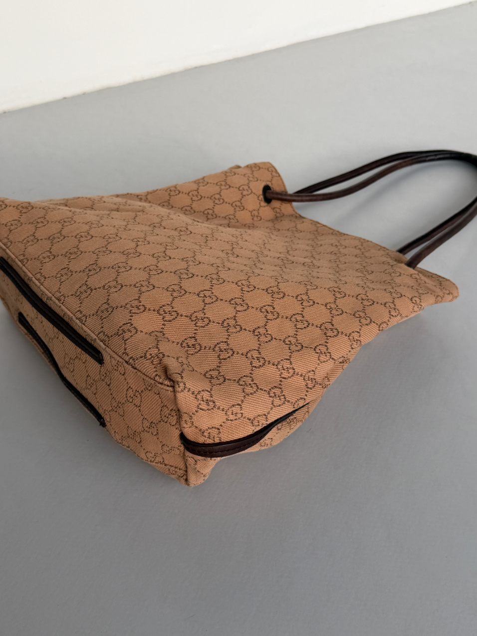 RR ARCHIVE Gucci GG Canvas Gifford Tote Bag