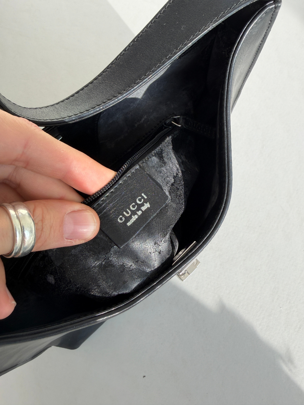 RR ARCHIVE Gucci Lock Leather Bag