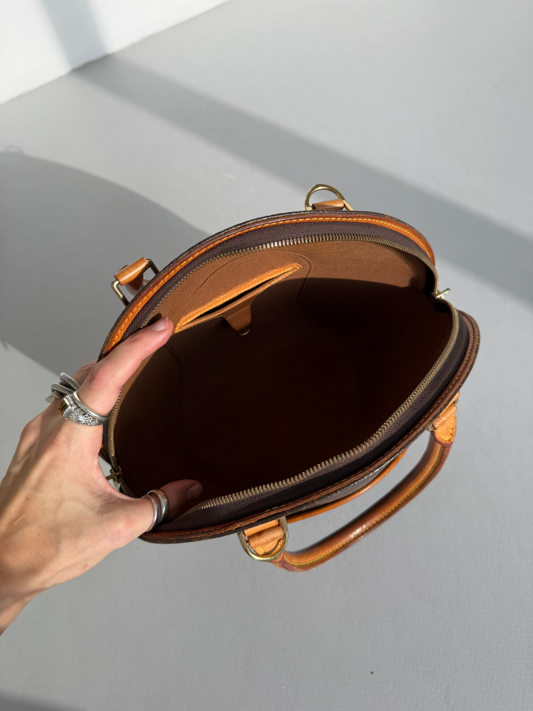 RR ARCHIVE Louis Vuitton Ellipse Bag