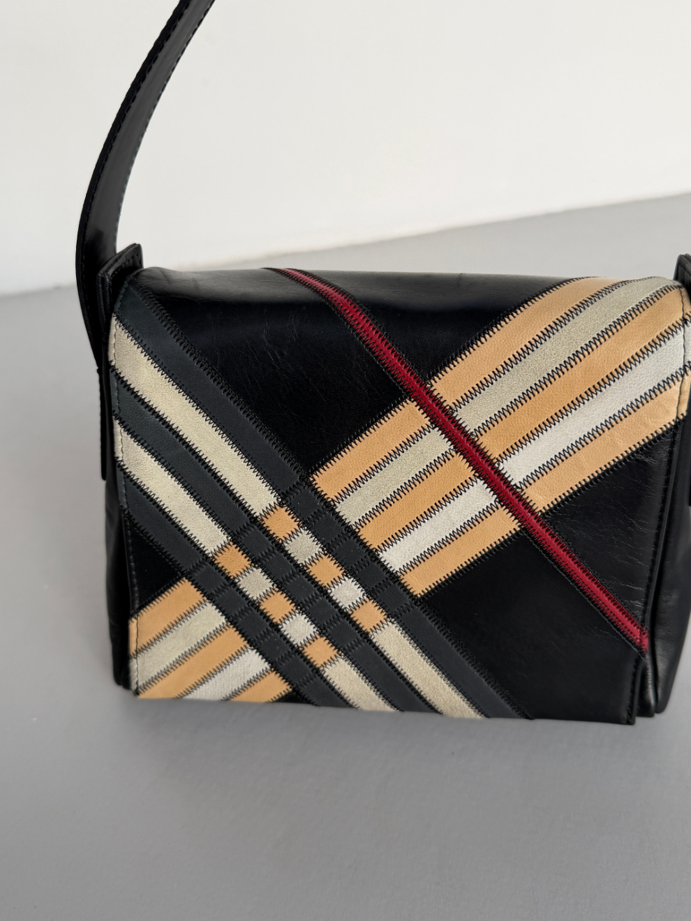 RR ARCHIVE Burberry Nova Check Mini Bag