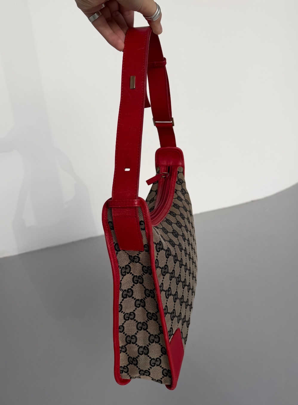 RR ARCHIVE Gucci GG Canvas Shoulder Bag