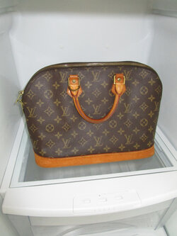 RR ARCHIVE Louis Vuitton Alma Bag