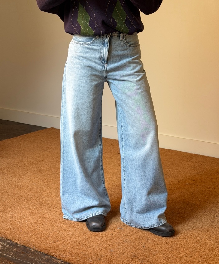 Icon Denim Kendall Jeans