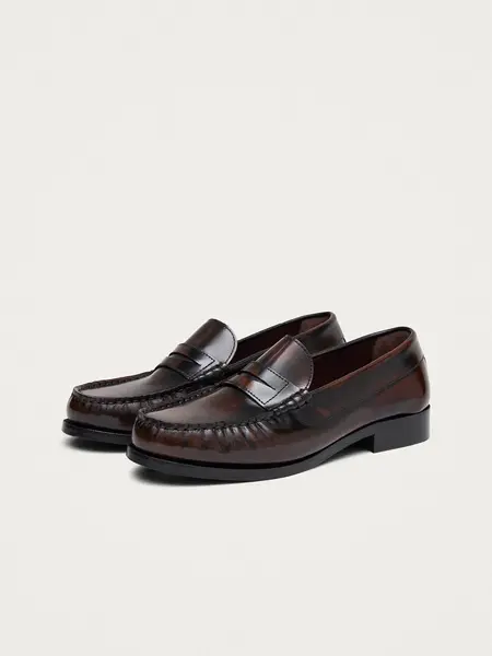 Alohas Rivet Brushed Leather Loafers