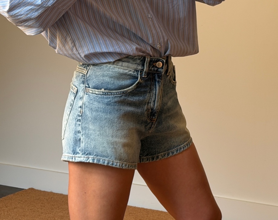 Icon Denim Umi Mini Jeans Short