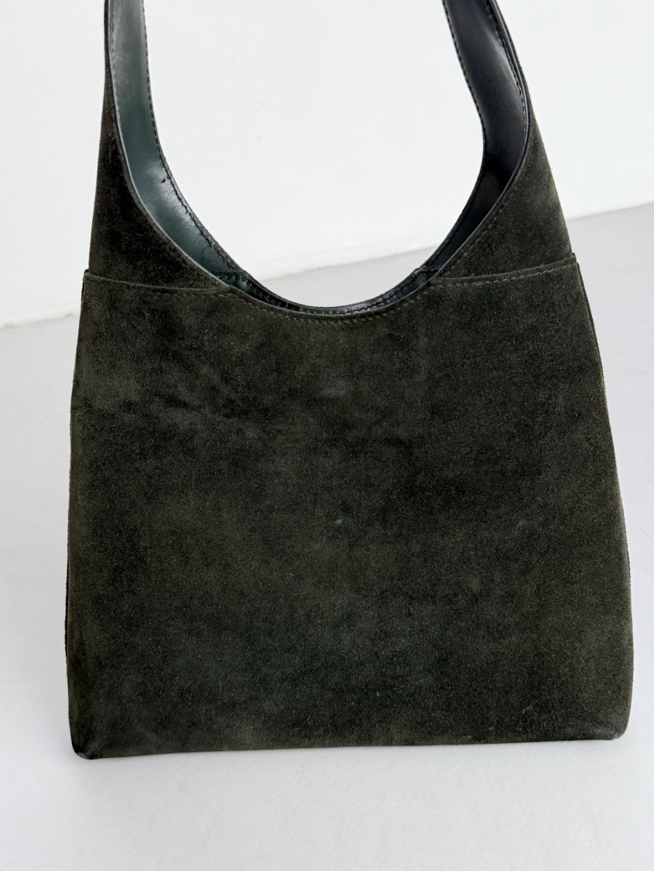 RR ARCHIVE Gucci Suede Zipper Handbag